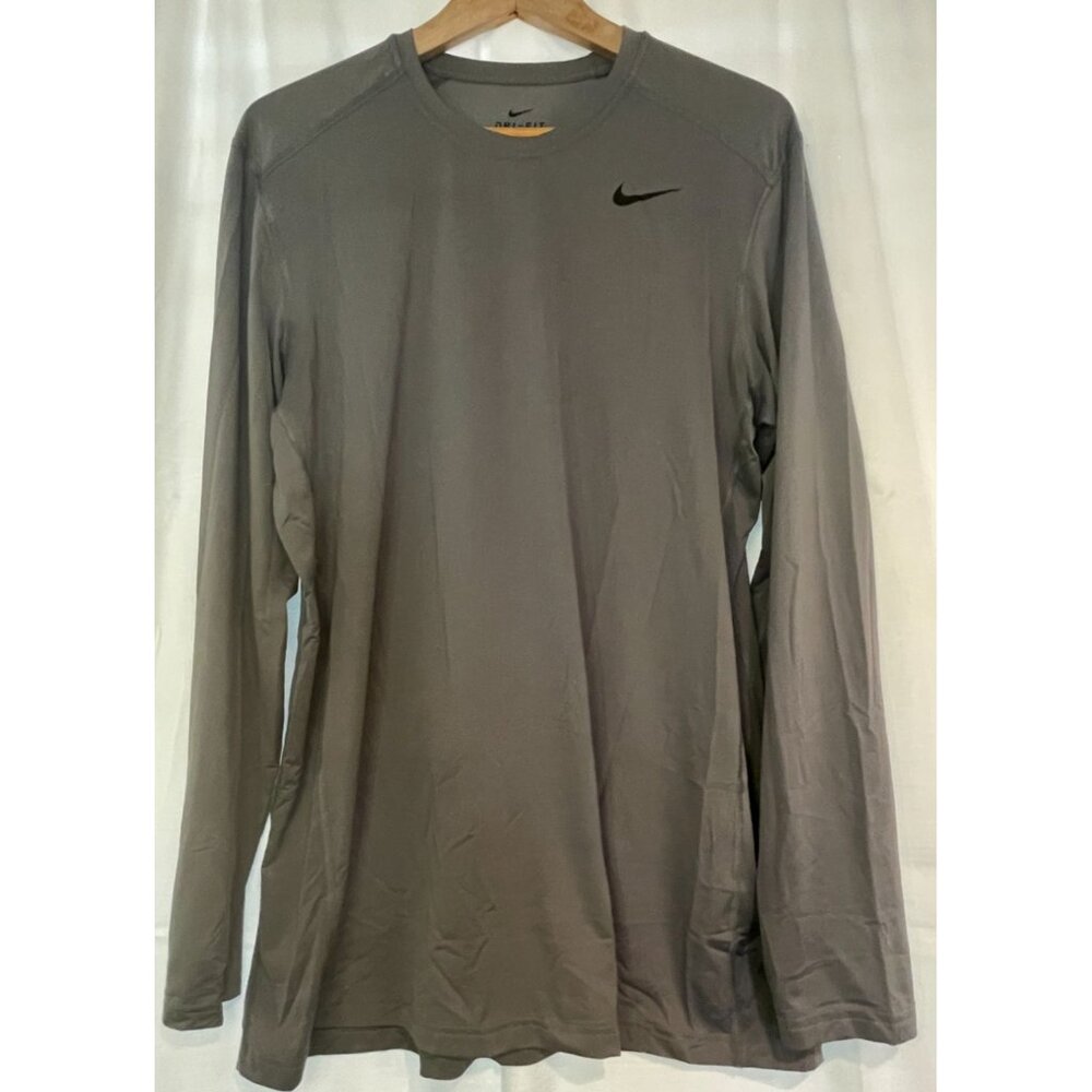 TM7041- Nike Dri‑FIT Men’s Large Long Sleeve Training Shirt Dark Gray Lightweigh